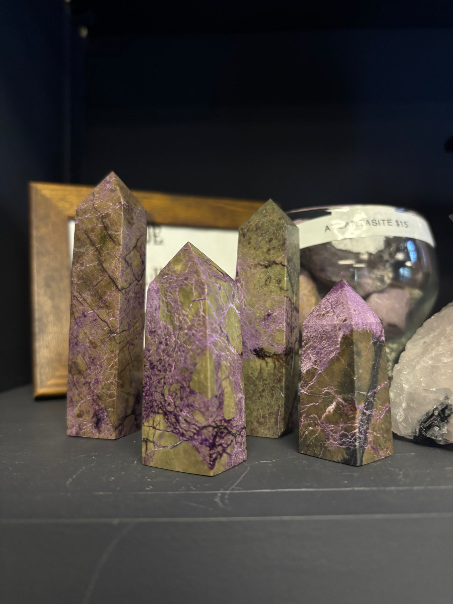 Atlantisite Stichtite with Serpentine Towers