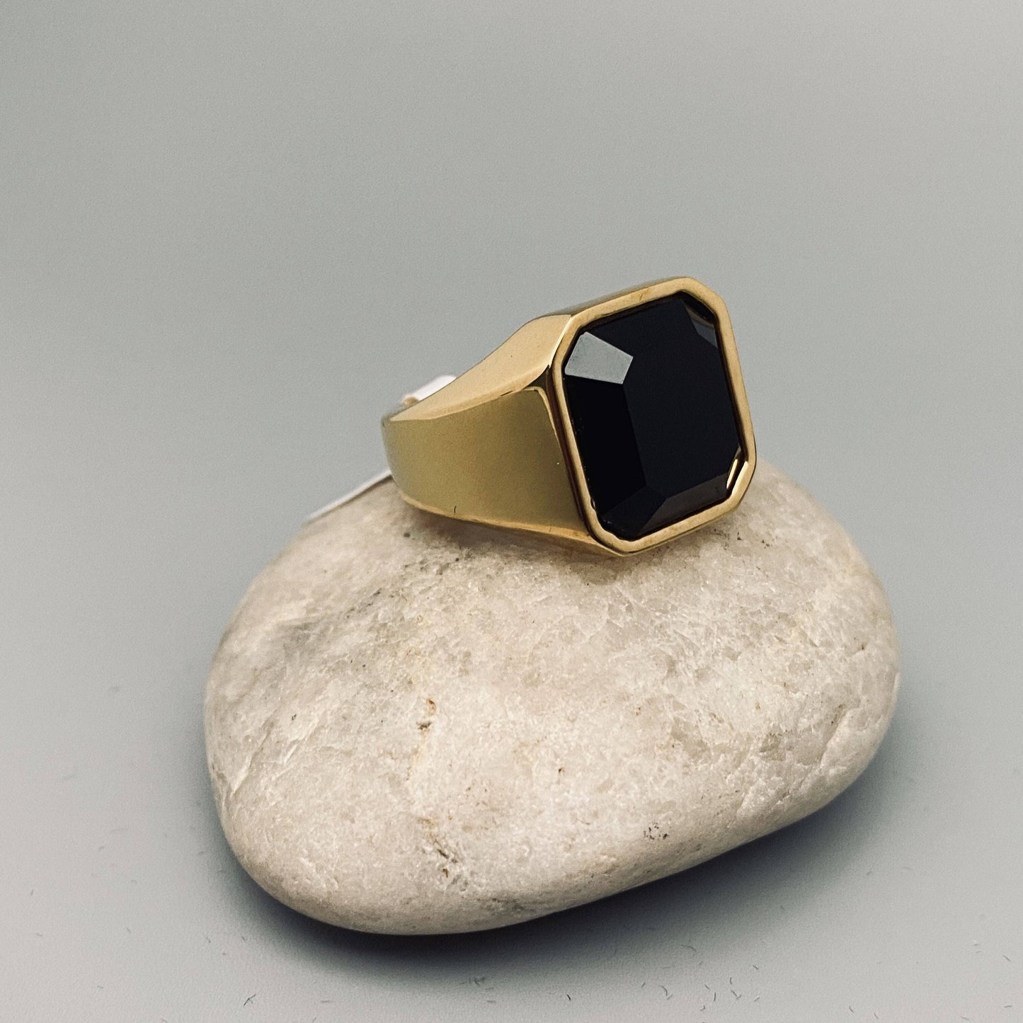 Black Agate Stone Men's Titanium Steel Ring - MJ/MR