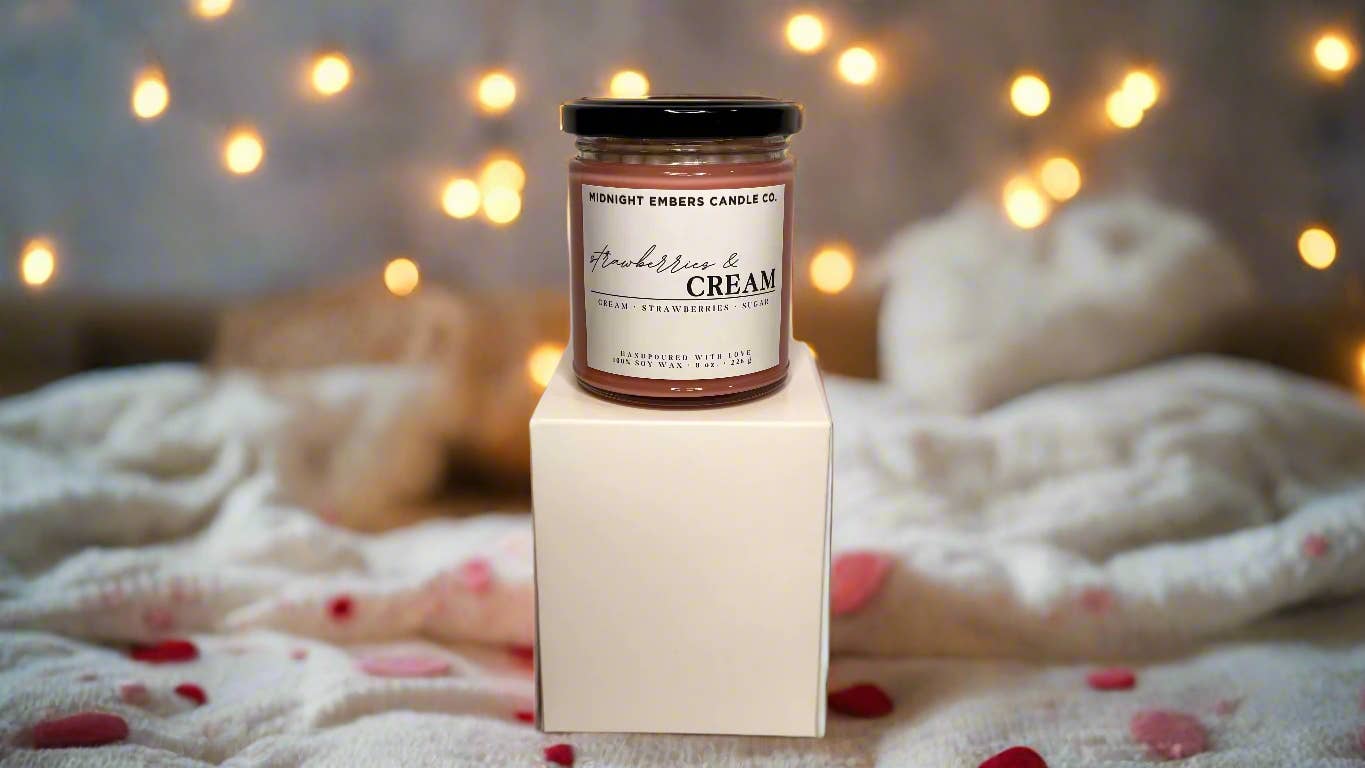 8 oz. | Strawberries & Cream | Clear Jar | Soy Wax
