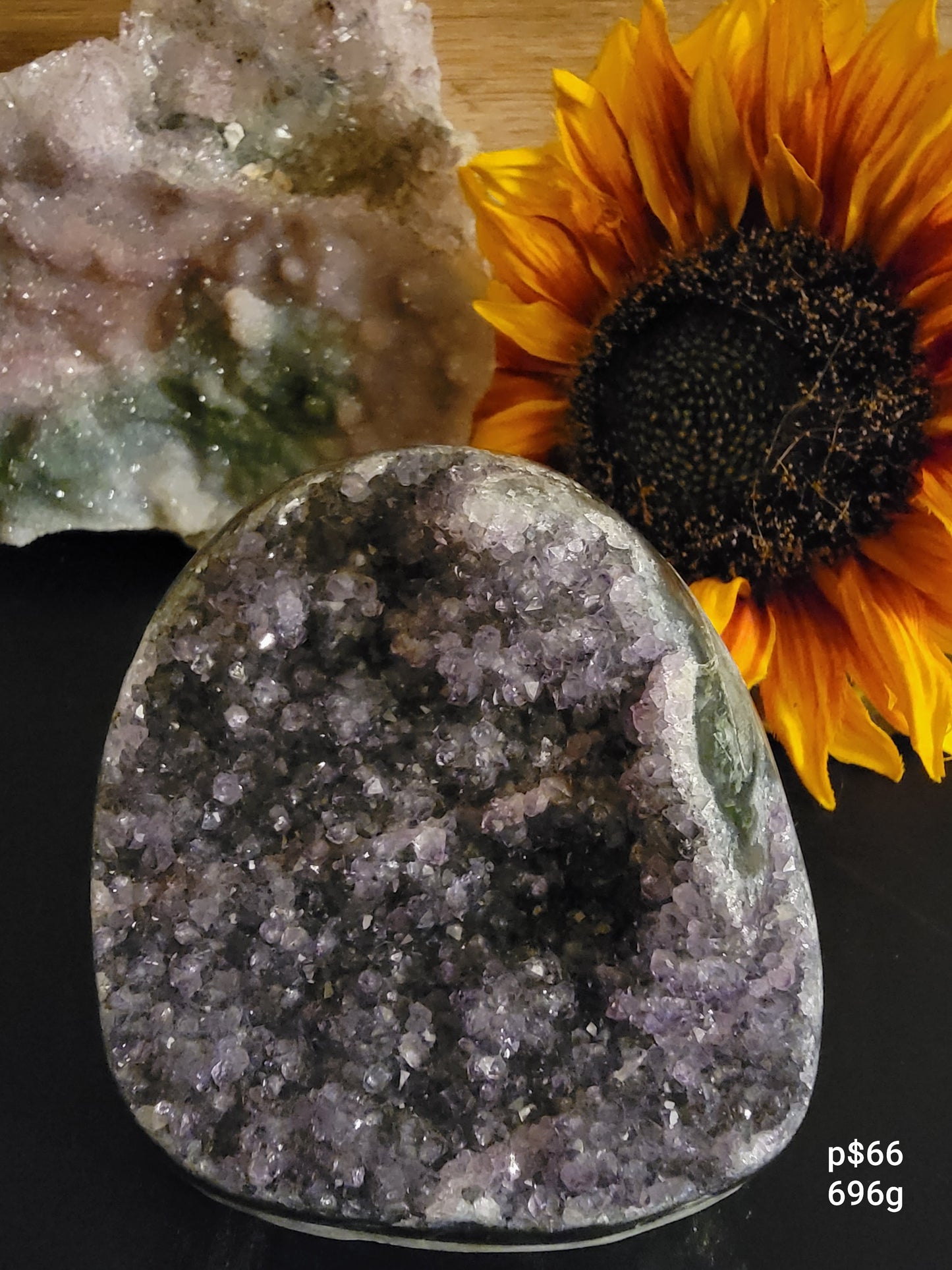 Amethyst Cut Base (P) - The Healing Collective NY