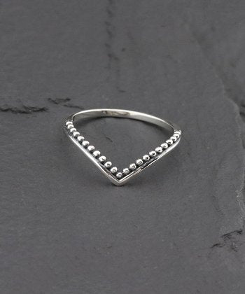 Sterling Silver Milgrain Chevron Ring - The Healing Collective NY