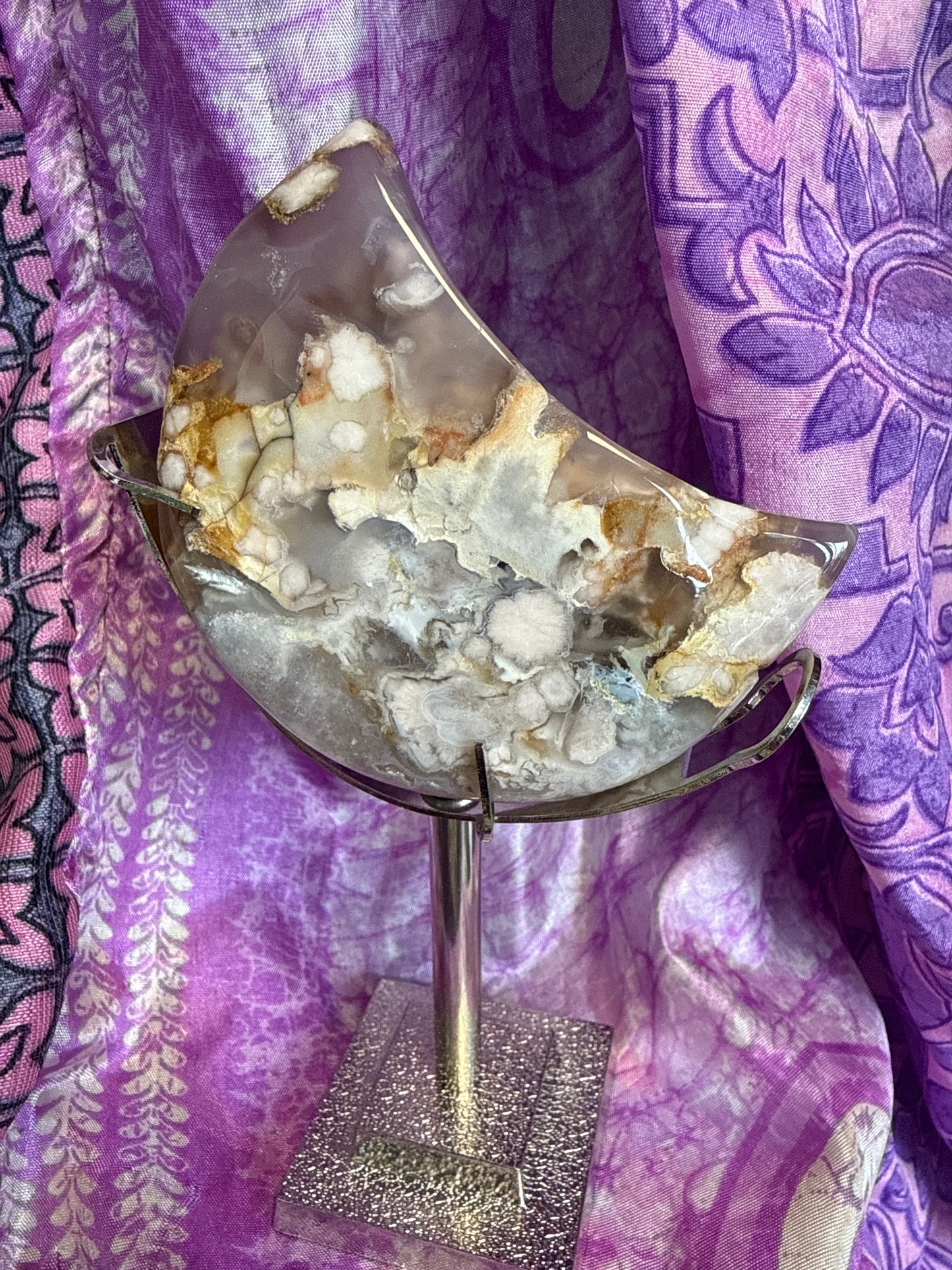 Flower Agate Moon with Stand - Cozy Coven