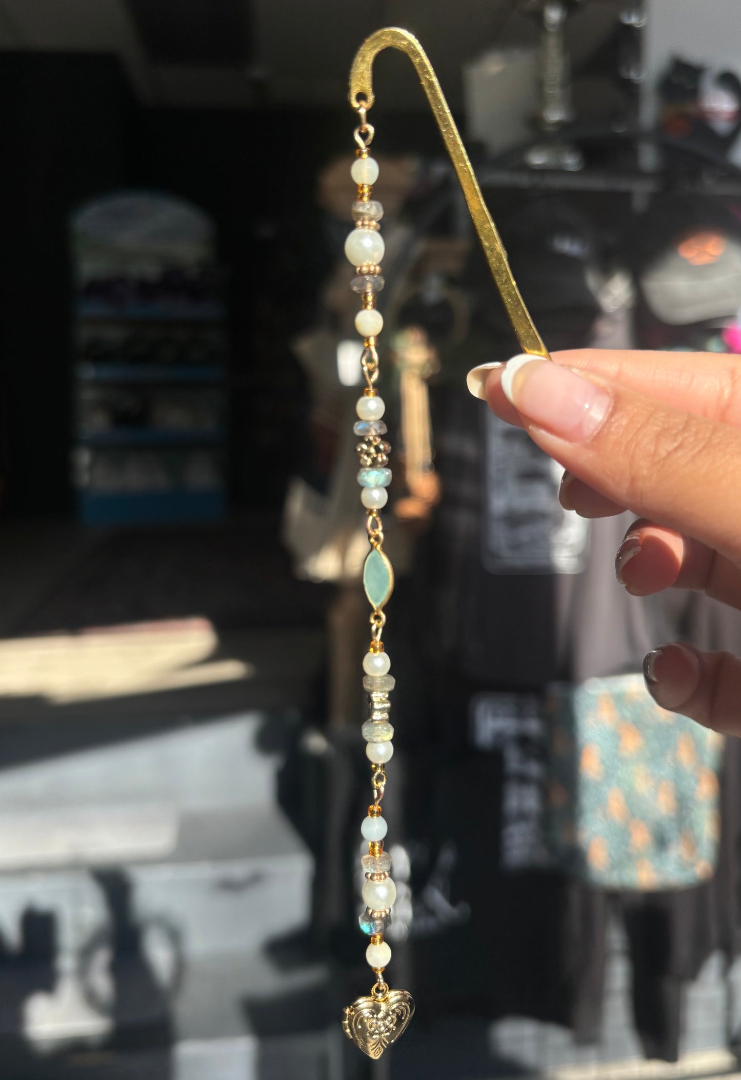 Crystal Bookmark Hooks