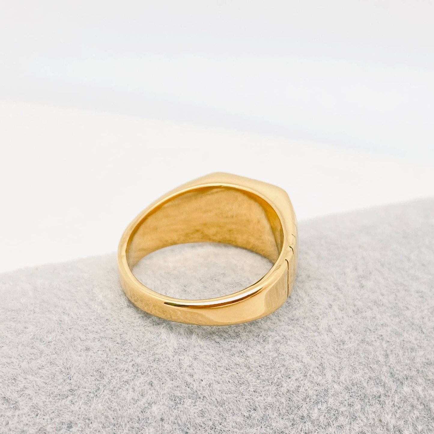 "Rich bitch" 18K Gold Plated Stainless Steel Ring - FGS - Cozy Coven