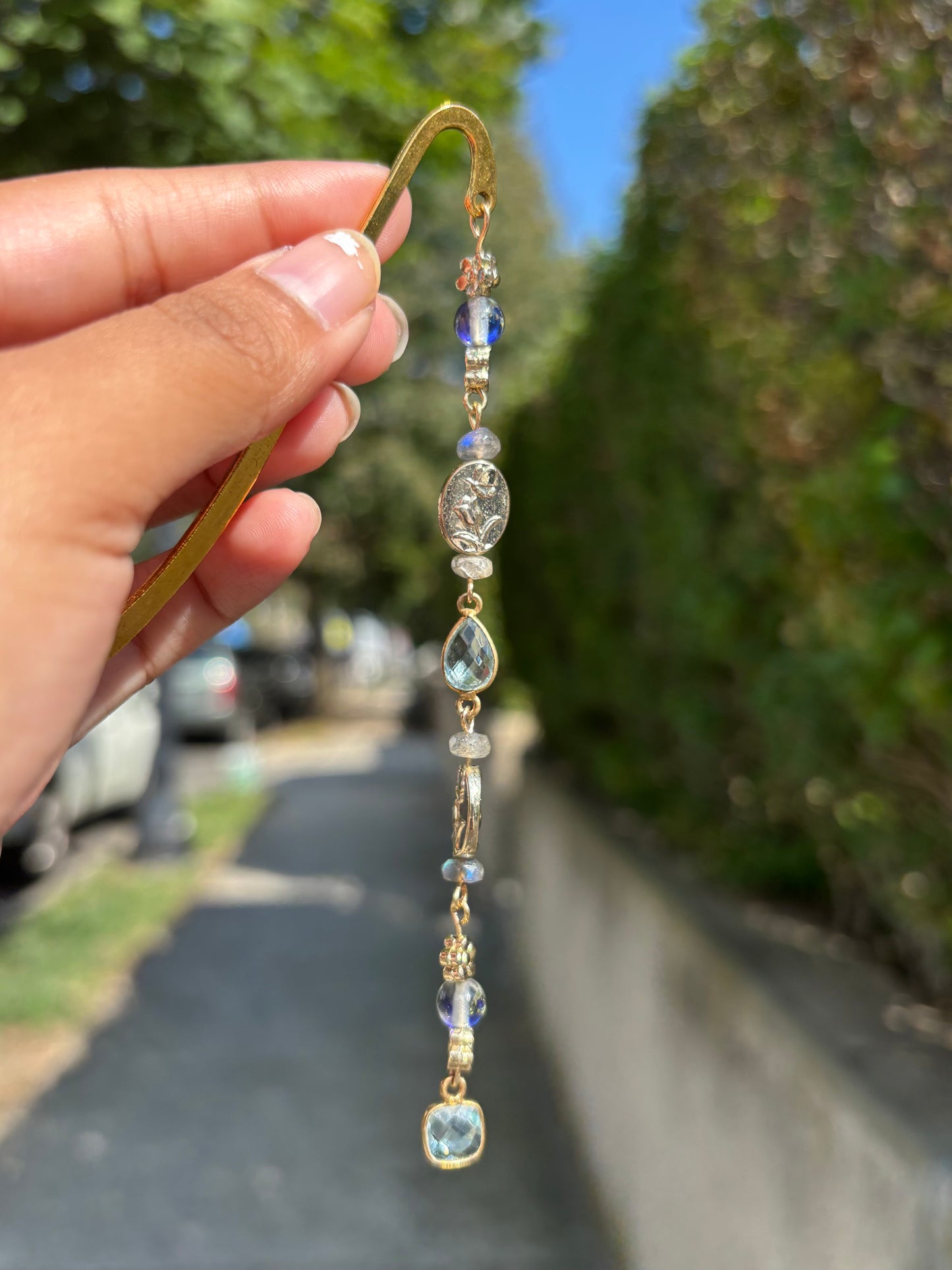 Crystal Bookmark Hooks