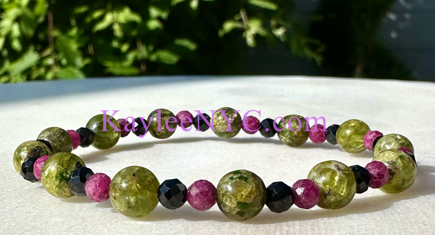 Leo Zodiac Natural Crystal Healing Stretch Bracelet ~7.5"