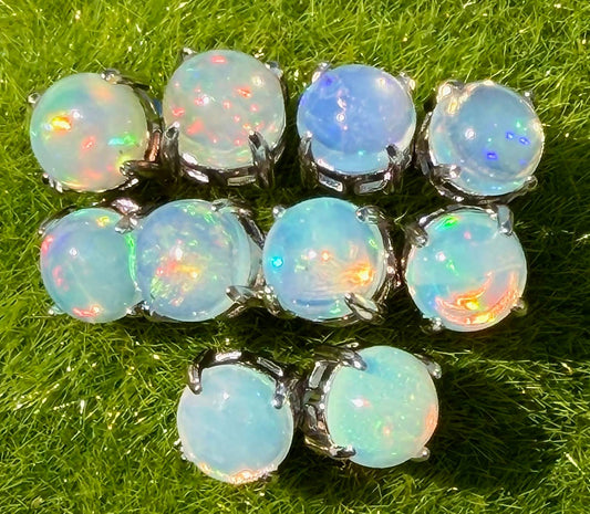 Opal Stud Earring 6mm
