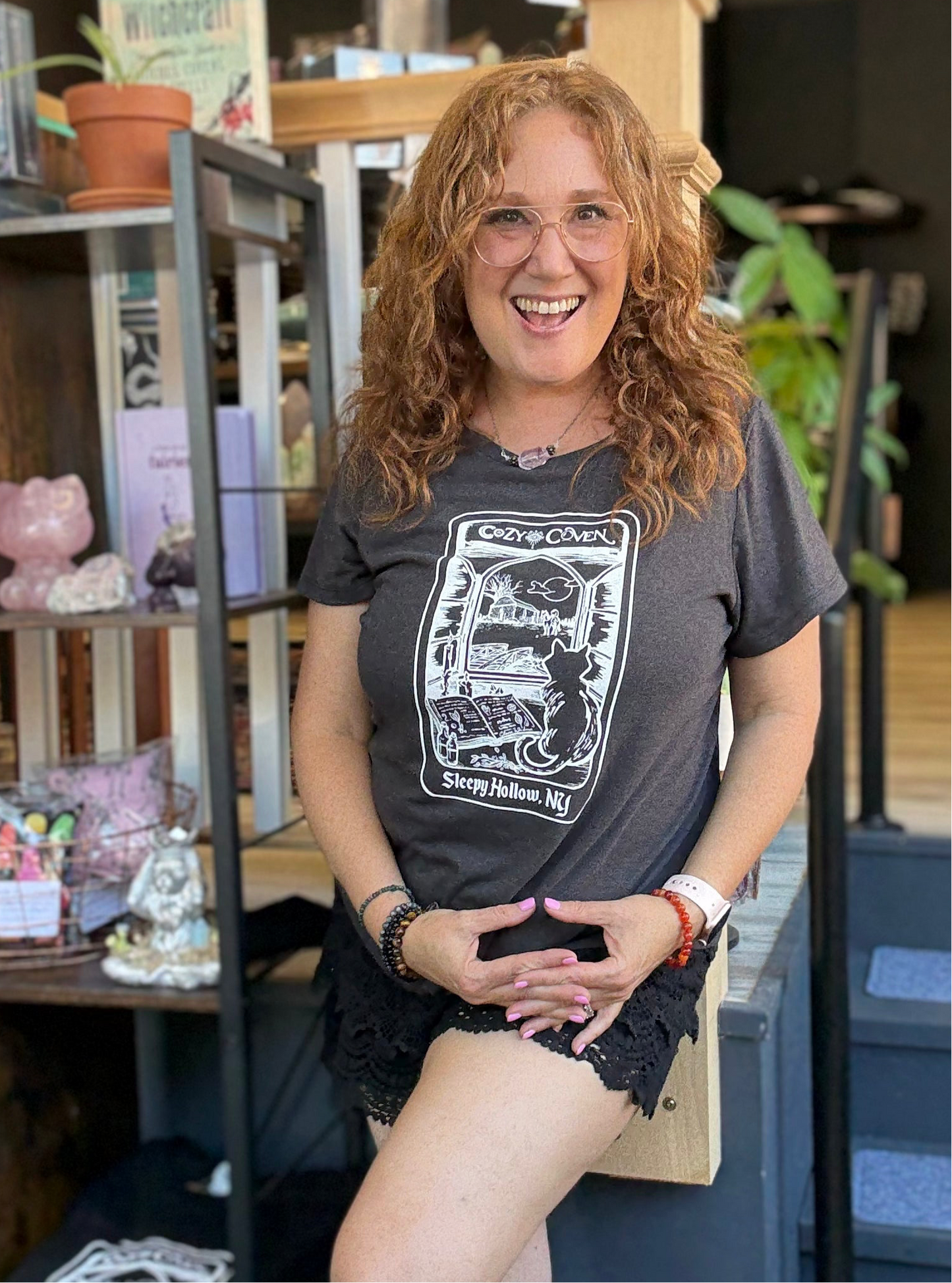 Cozy Coven Short Sleeve Drape Scoop Neck Tee Shirt | Sleepy Hollow NY Tarot Card| 🖼️ by Claire Widman