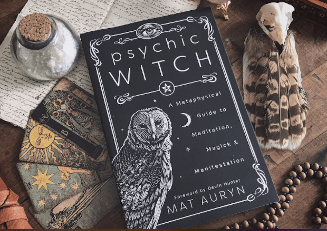 Psychic Witch: Deluxe Hardcover Edition