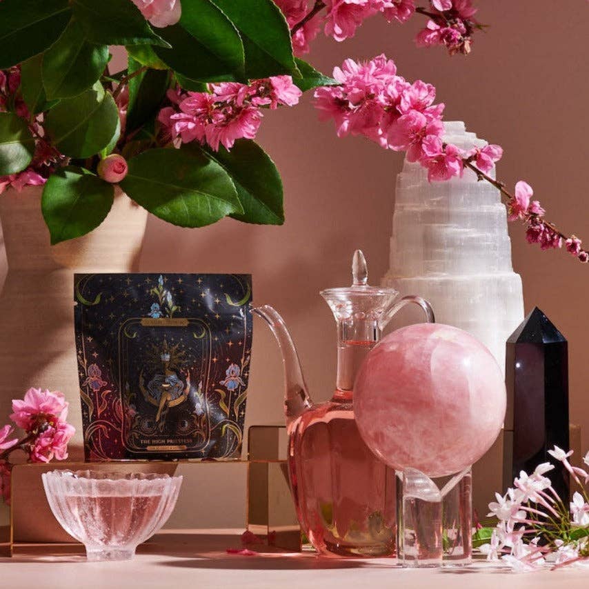 The High Priestess : Ginger-Mint-Cardamom Magic Hour Tea