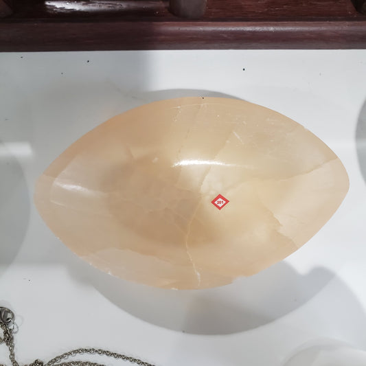 Peach Selenite bowl - The Healing Collective NY 