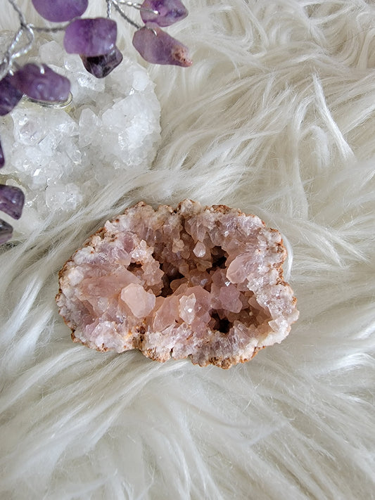 Pink Amethyst Cluster (M) - The Healing Collective NY 