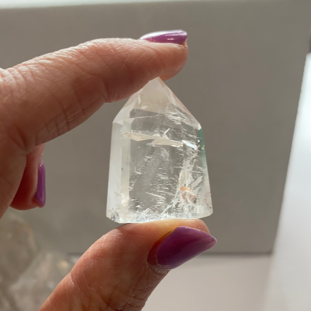 Clear Quartz Mini Points - The Healing Collective NY 